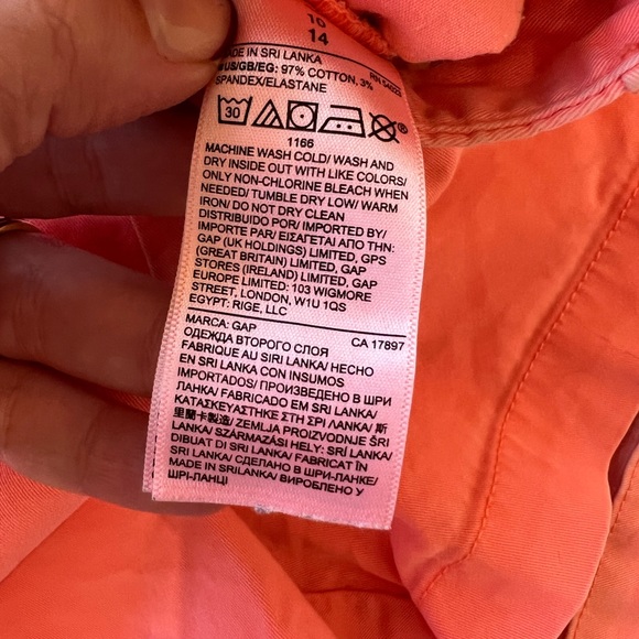 GAP Coral shorts Size 10 - Picture 9 of 9